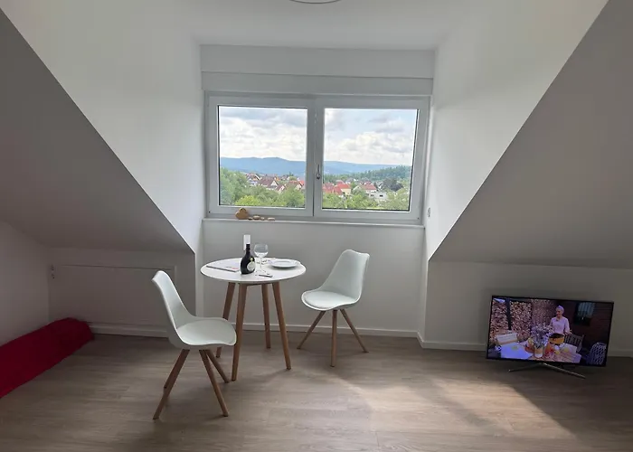 Cosy Mit Fernblick Hösbach